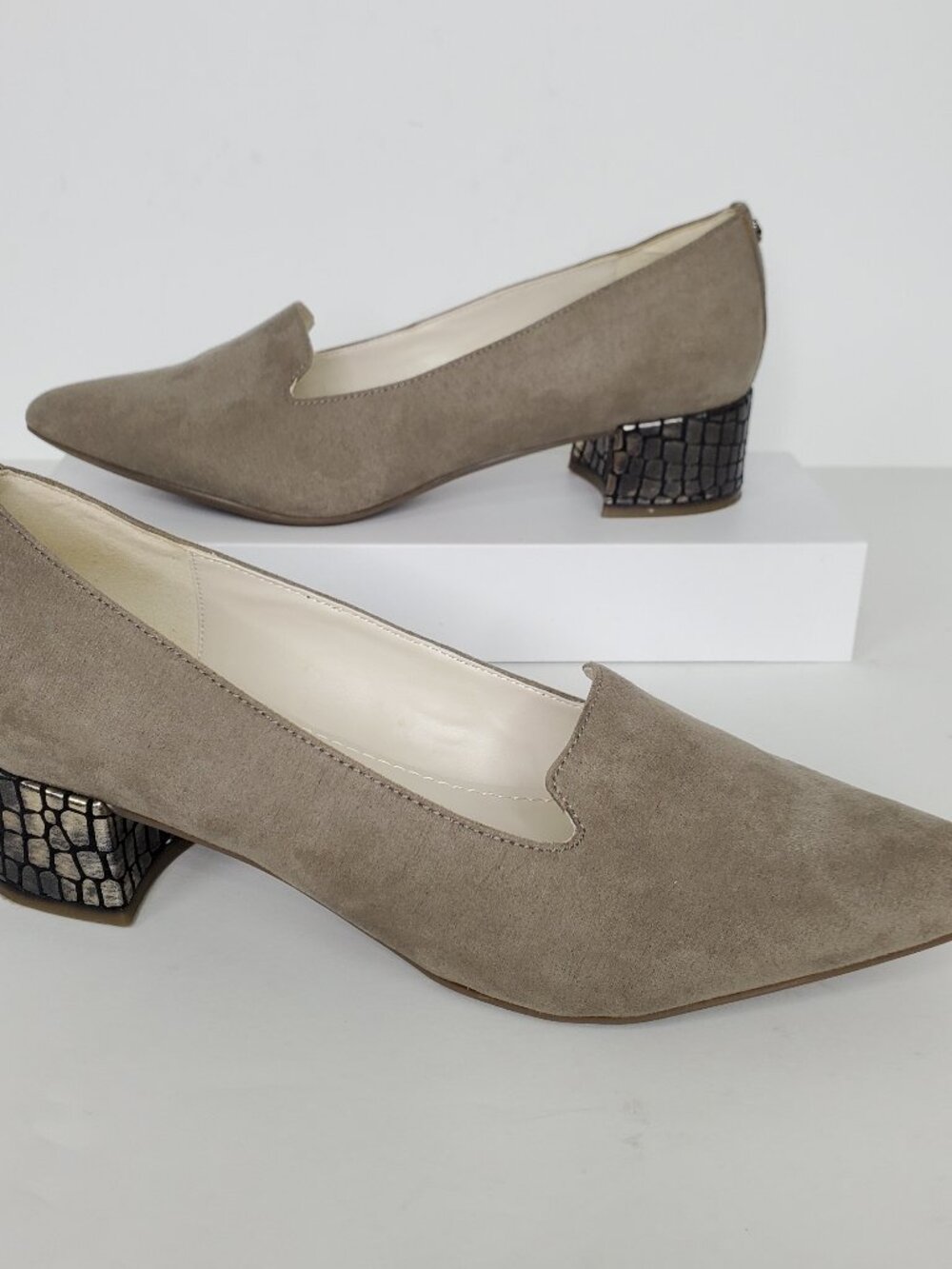 Anne Klein Flex Slip-On AKKALONIE Pointed Toe Career Classic Shoes Size 7M